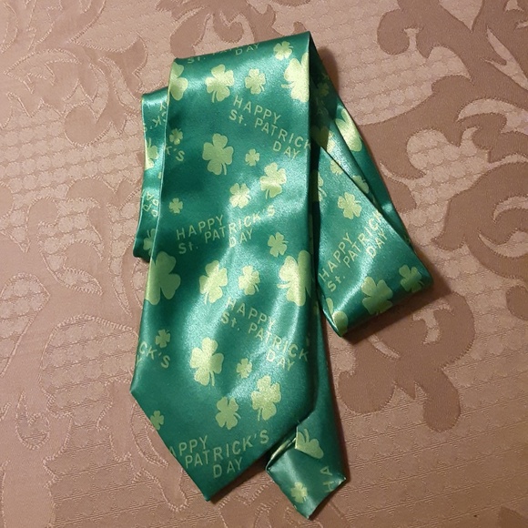 Happy St. Patrick's Day Necktie - Picture 1 of 2
